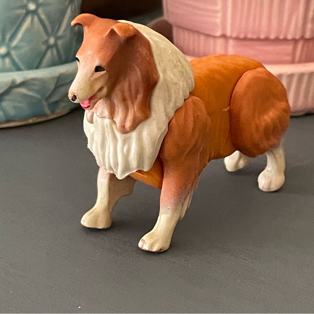 Vintage Fisher-Price Adventure People Collie Dog Figurine❤️